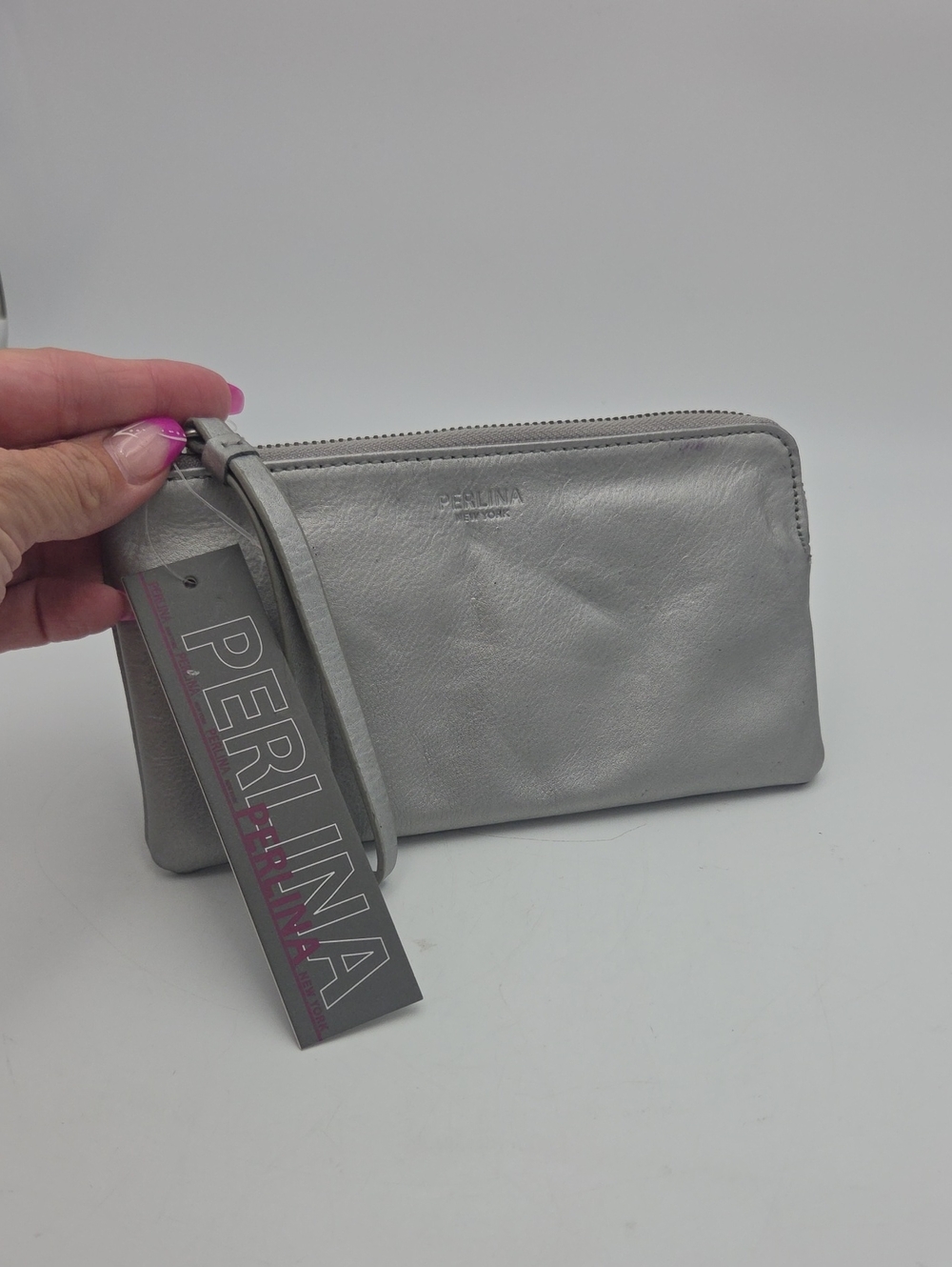 Perlina New York leather wallet Zip Silver New